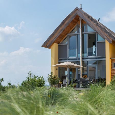 Ostsee - Reetdachhaus Nr 7 "Haddock" Im Strand Resort هايليغنهافن المظهر الخارجي الصورة