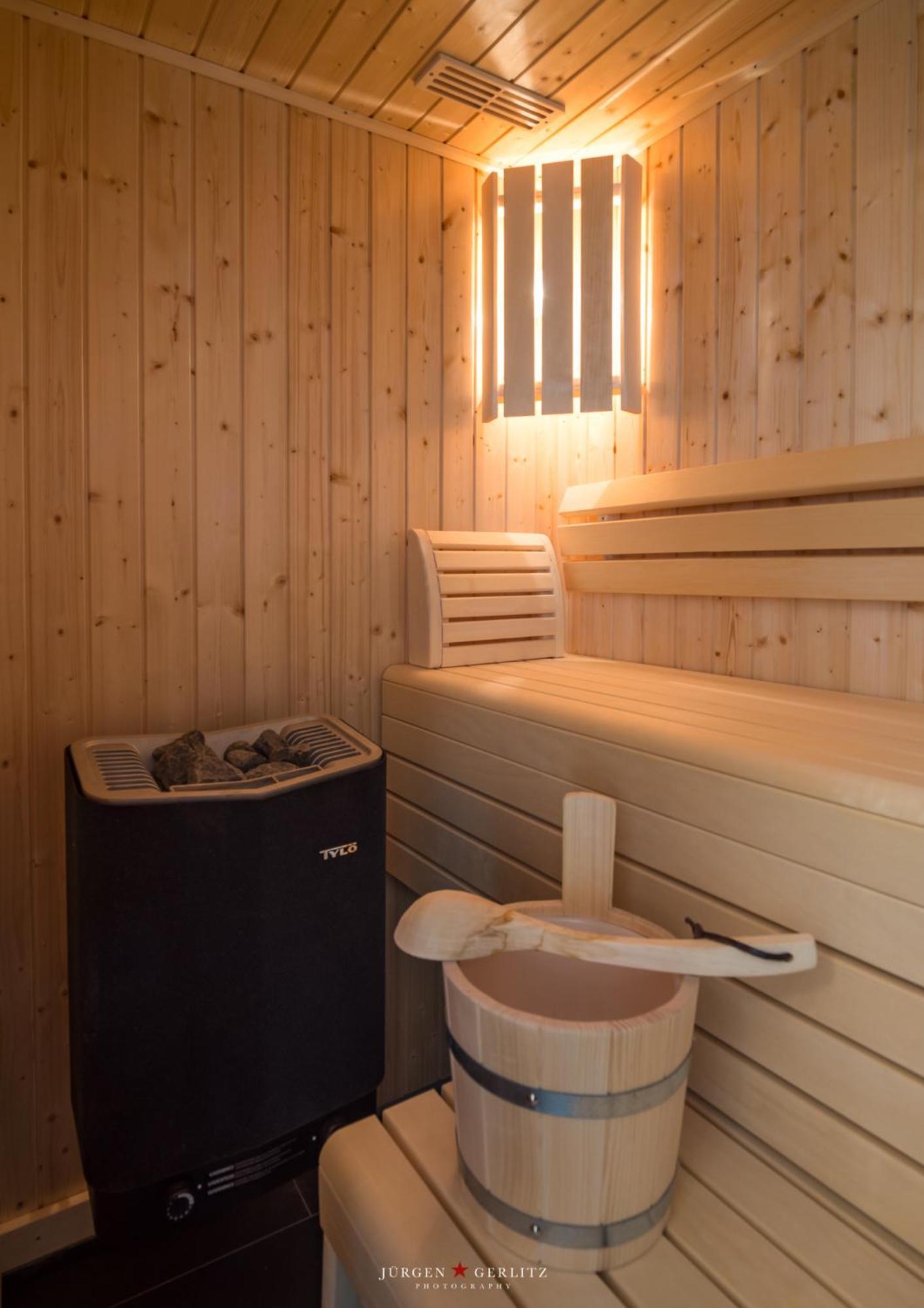Ostsee - Reetdachhaus Nr 7 "Haddock" Im Strand Resort هايليغنهافن المظهر الخارجي الصورة